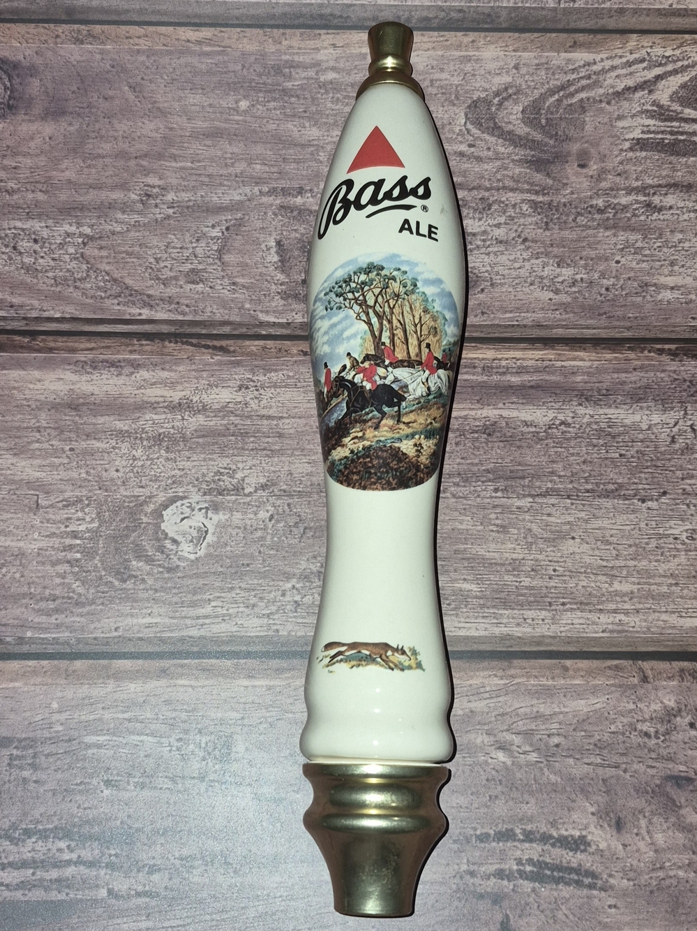 White Ceramic Tap Handle with Hunting Scene - Bass